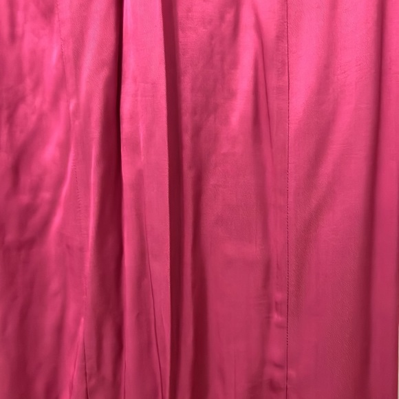 ASOS MIDI DRESS WITH CROSS OVER DETAIL - Picture 3 of 5